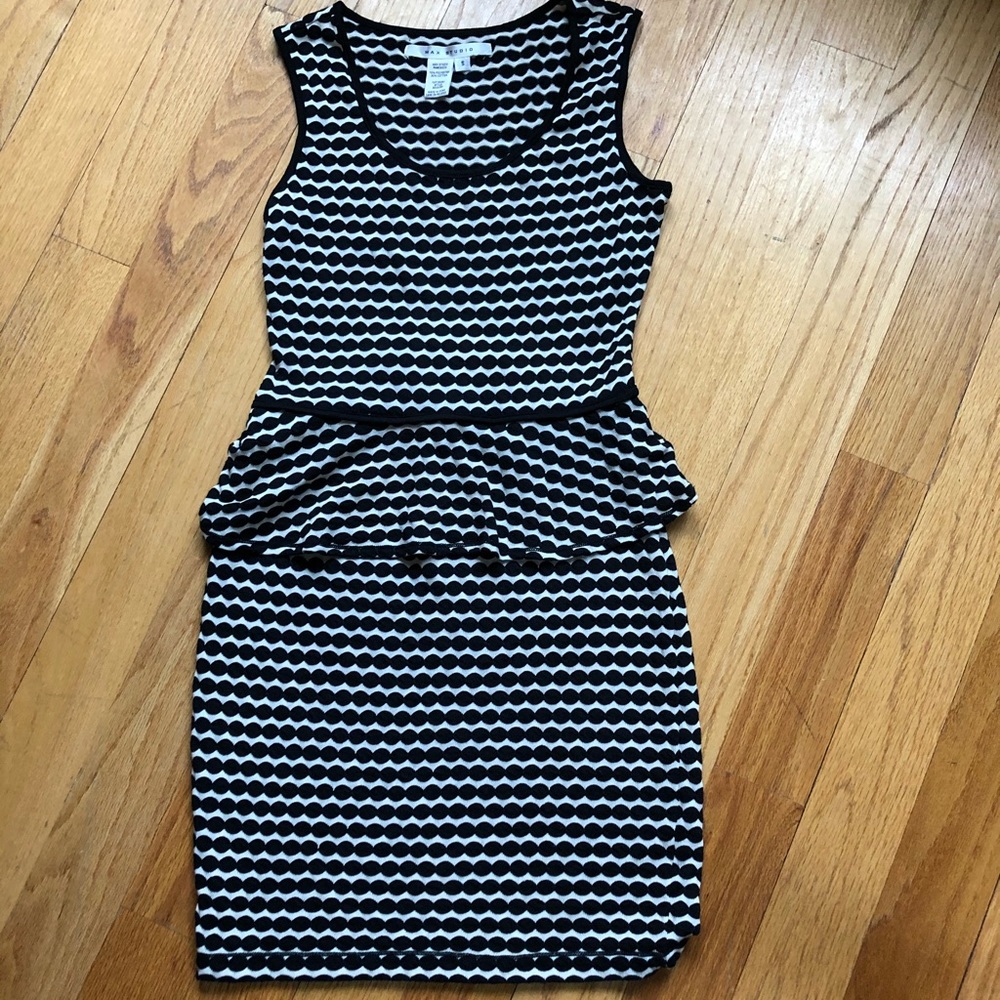 EUC Max Studio knit peplum dress, sz small